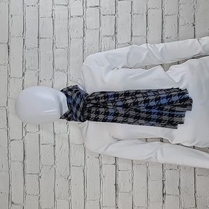 Banana Republic Plaid/Houndstooth Oblong Scarf in Gray/Blue/Black